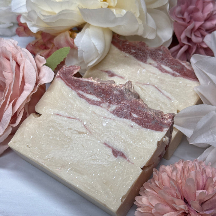 Neroli & Sandalwood, SENSITIVE. Kaolin & Rose Clay. Sandalwood & Neroli. Shea Butter. Artisan Soap